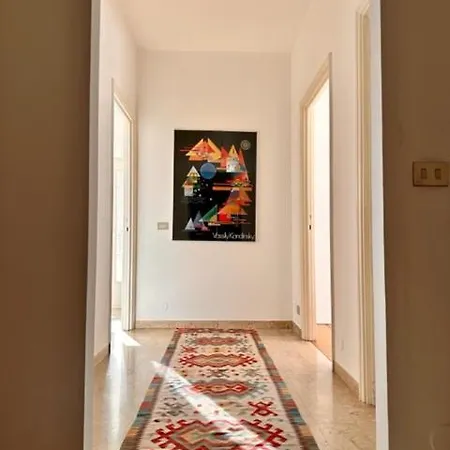 Center 26 * Turín