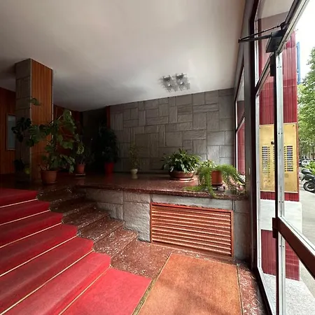 Center 26 * Turín