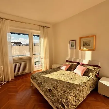 Apartamento Center 26 *